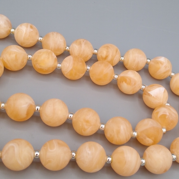 Coral Colored Marbled Gold Bead Necklace - Picture 12 of 14